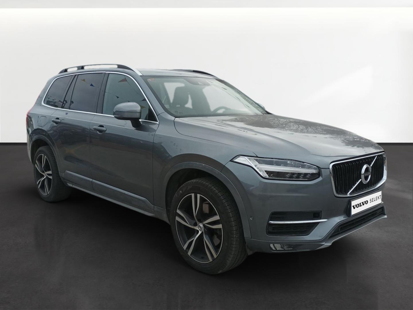 XC90 2.0 D5 MOMENTUM 4WD AUTO 235 5P 5 PLAZAS