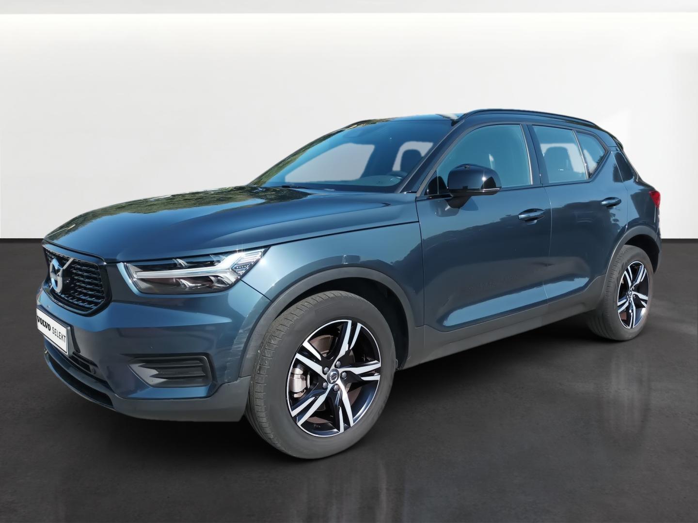 XC40 2.0 B3 R-DESIGN AUTO 163 5P